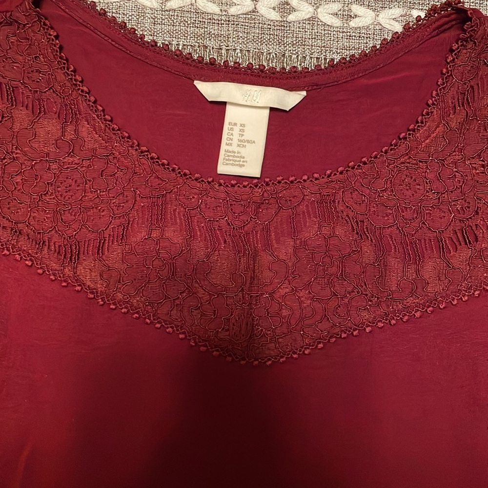 H&M Tank Top. - Picture 2 of 3